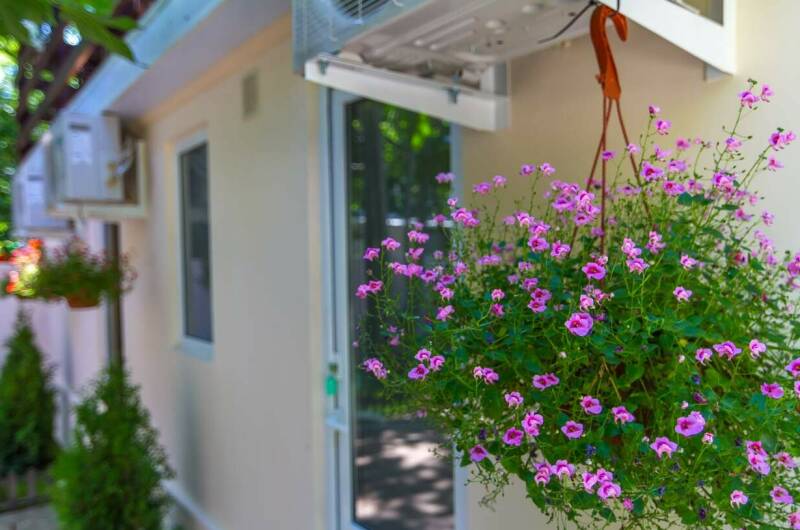 Гостевой дом «Семейный дворик»