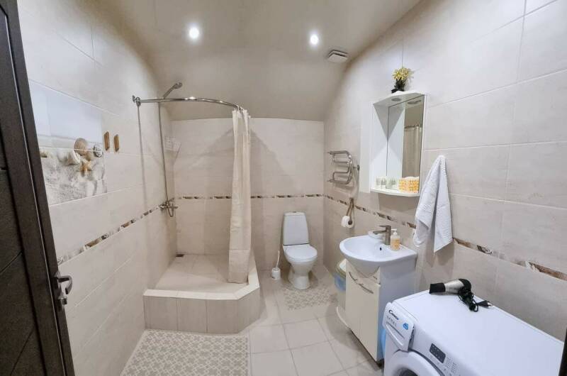 Этаж под ключ на 6 человек