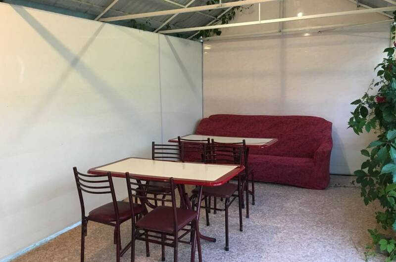 Частный дом на Революционной 136/1 (У Олеси)