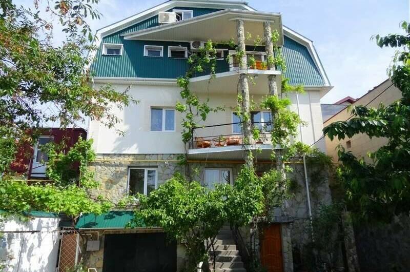 Частный дом «Коралл»