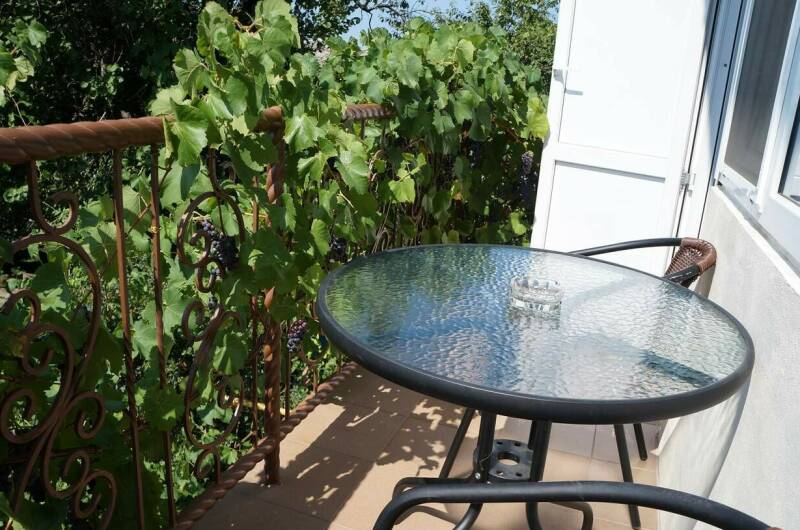 Коттедж 2-х комнатный с кухней