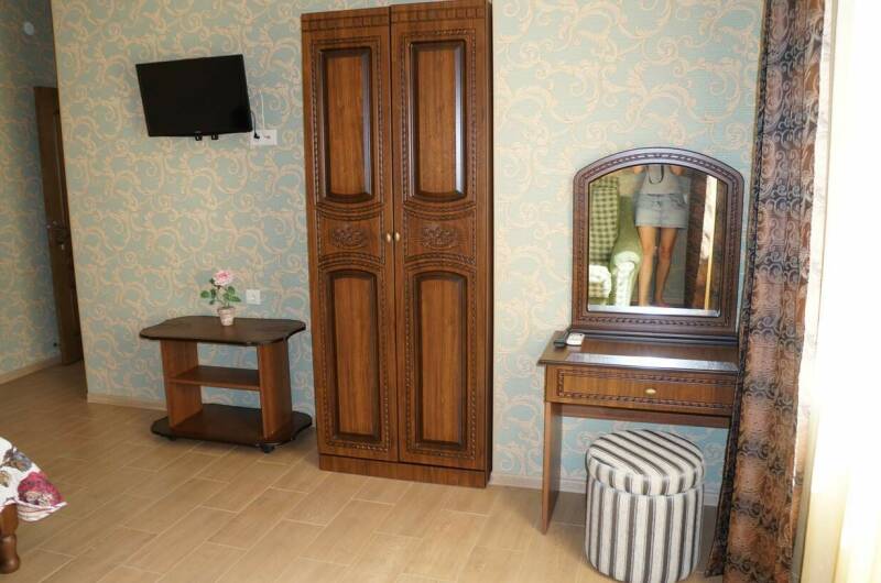 Коттедж 2-х комнатный с кухней