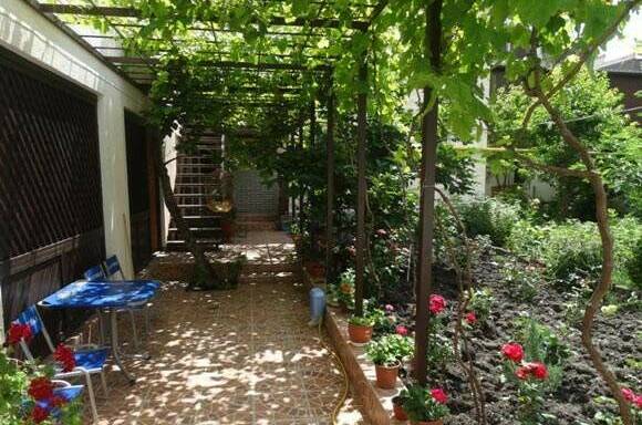 Гостевой дом на Островского