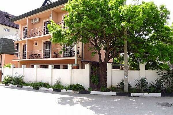 Гостевой дом «Светлый»