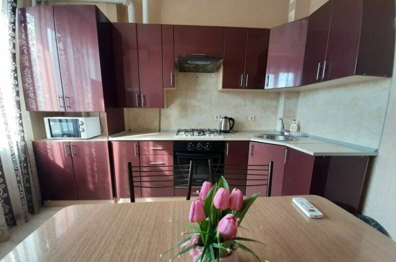 Двухкомнатная квартира на ул. Курортной