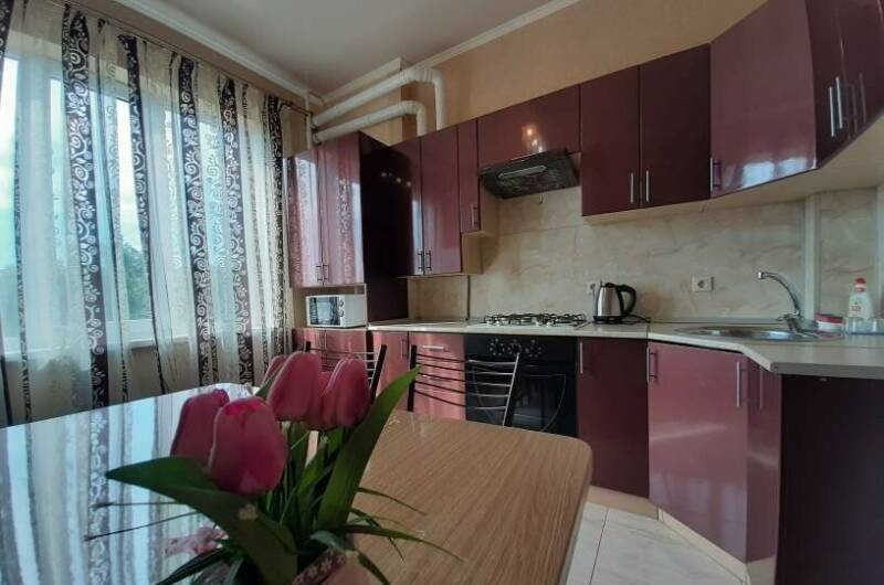 Двухкомнатная квартира на ул. Курортной