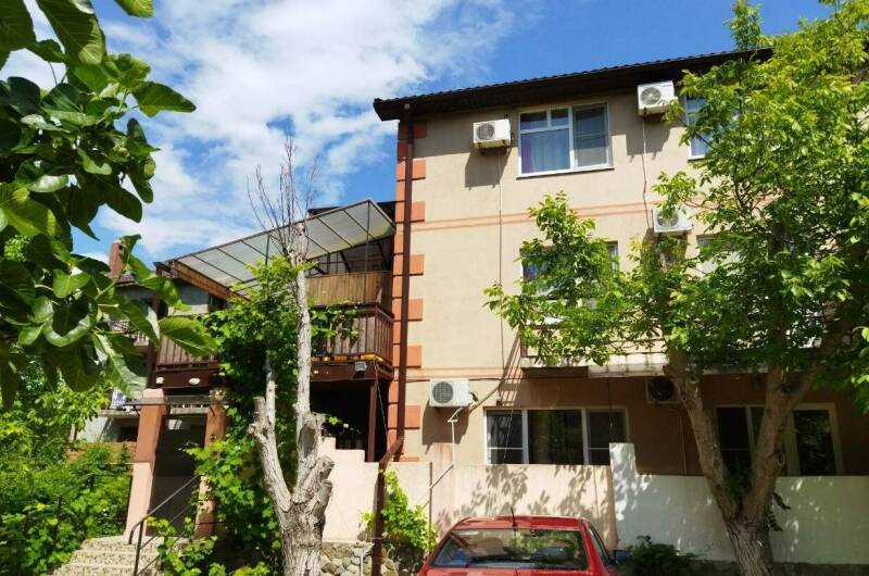 Жилые меблированные комнаты «Эдельвейс»