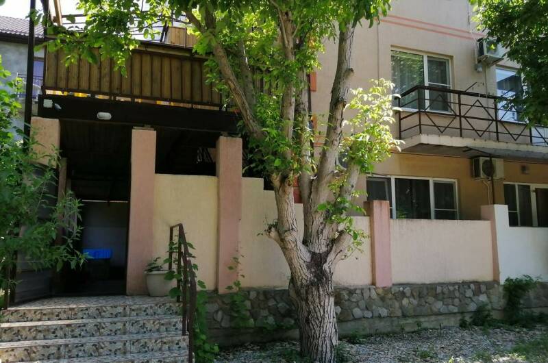 Жилые меблированные комнаты «Эдельвейс»