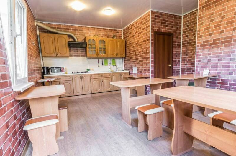 Жилые меблированные комнаты «Эдельвейс»