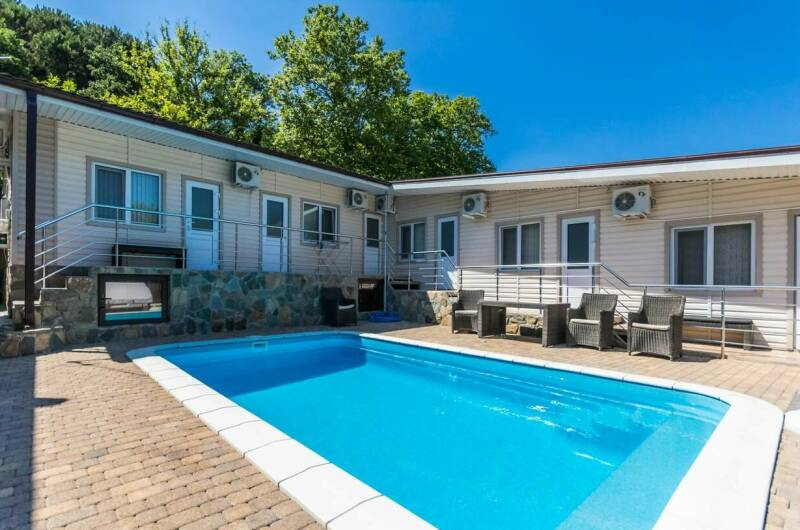 Гостевой дворик «На Санаторной»