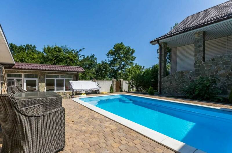 Гостевой дворик «На Санаторной»