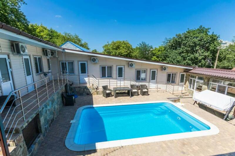 Гостевой дворик «На Санаторной»