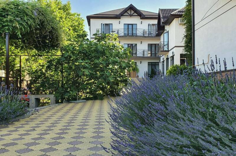 Гостевой дом «Лавандовый дворик»