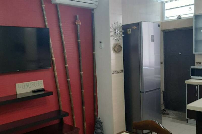 Трехкомнатная квартира с патио и беседкой