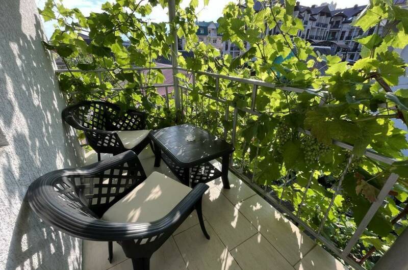 Частный дом «Тенистый дворик»