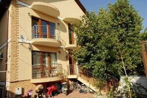 Изображение Гостевой дом «Абрикос» #1