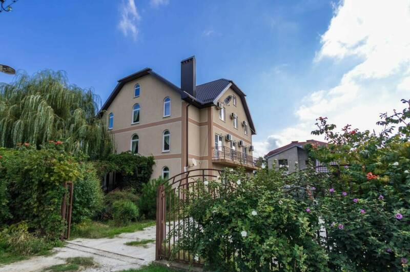 Гостевой дом на Садовой 27