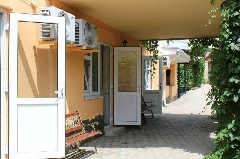 Жилые мебелированные комнаты на улице Садовая 1А