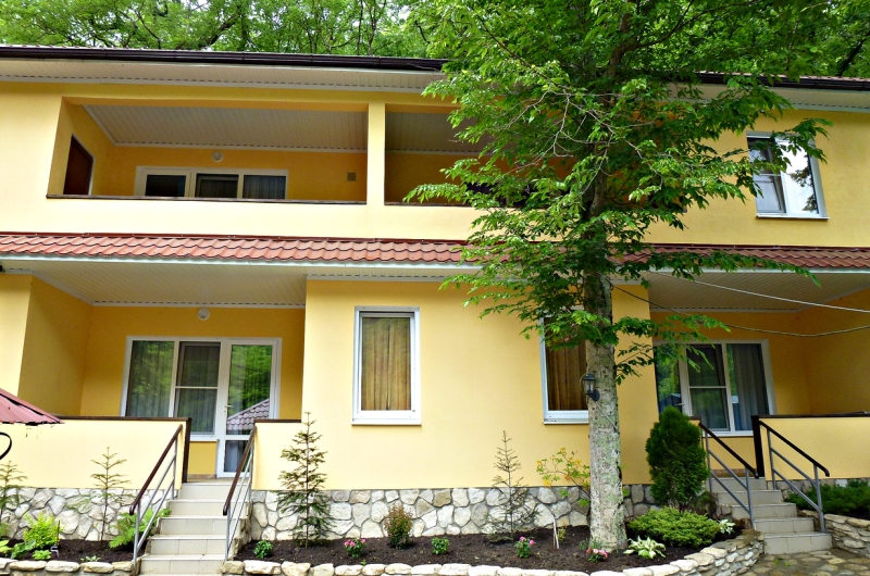 Гостевой дом «Лесной»