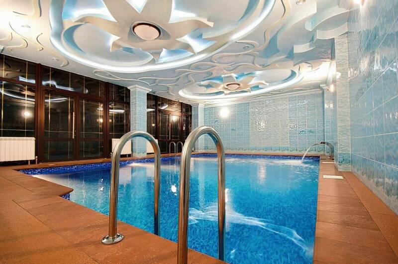 Отель «Кастро»