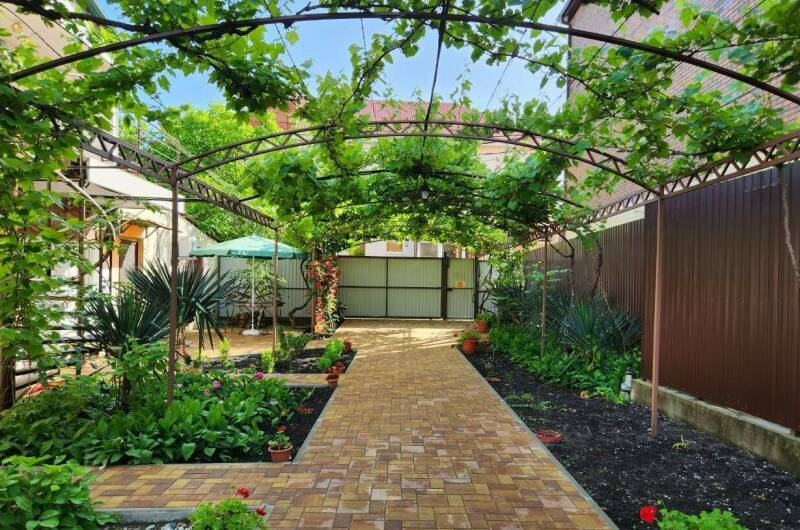 Частный дом на Черноморской 4