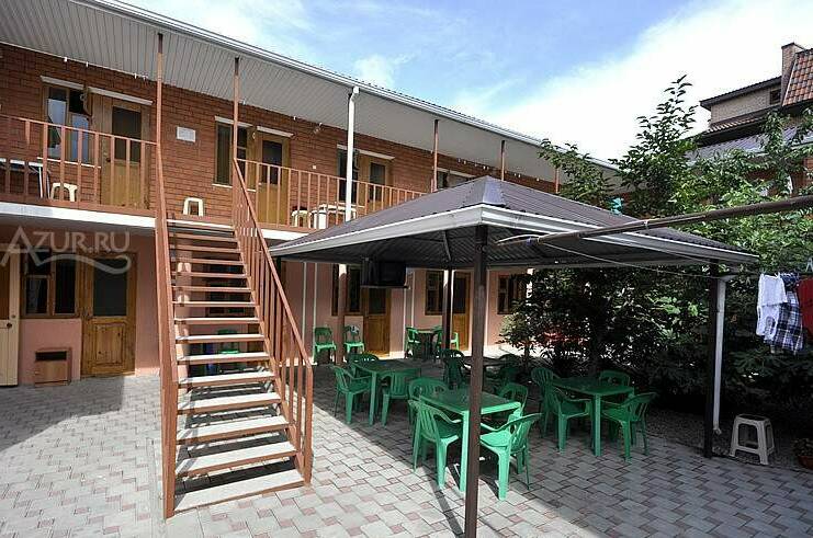 Гостевой дом на Черноморской 8