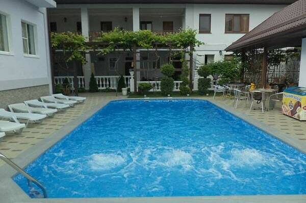 Отель «Вероника»