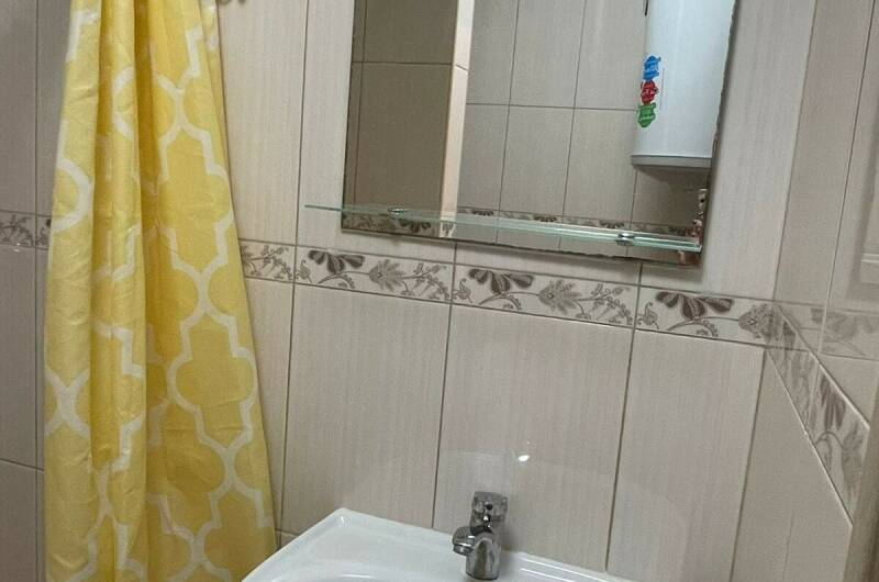 Уютная студия с двориком