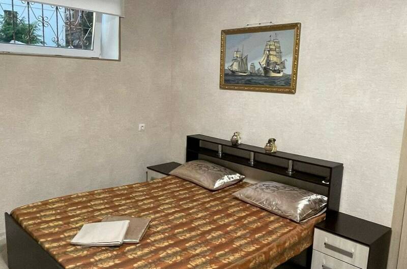 Уютная студия с двориком