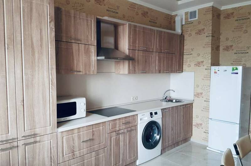 1 комнатная квартира c видом на море на Мира