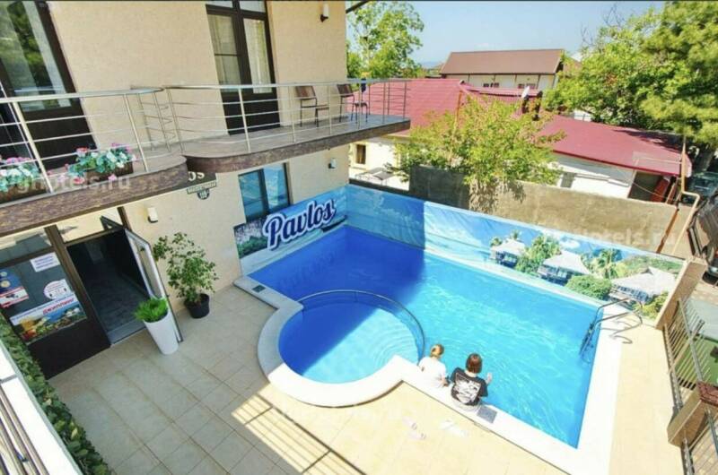 Гостиница «Pavlos»