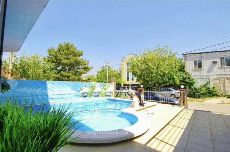 Гостиница «Pavlos»