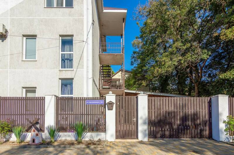 Гостевой дом «Мёд»