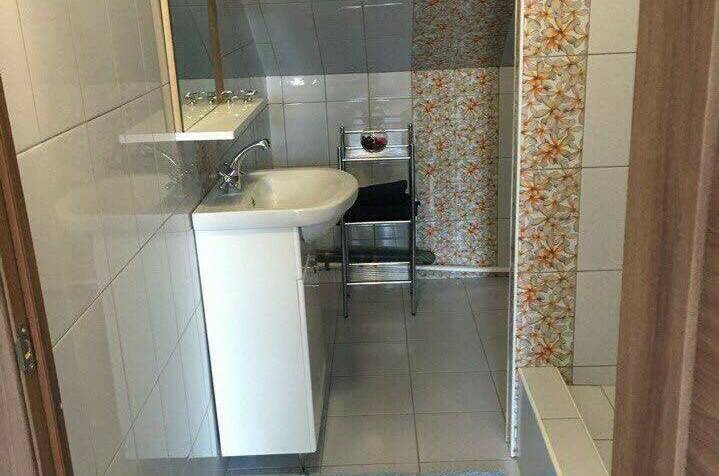 Этаж под ключ с отдельным входом на Репина