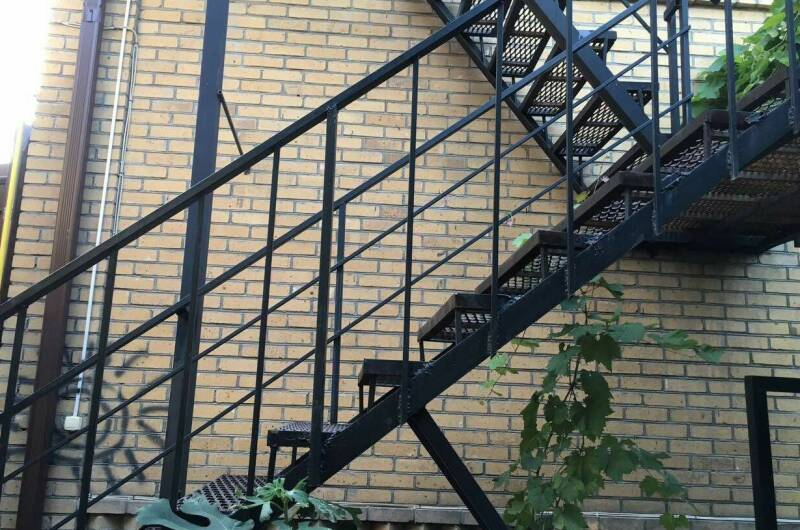 Этаж под ключ с отдельным входом на Репина