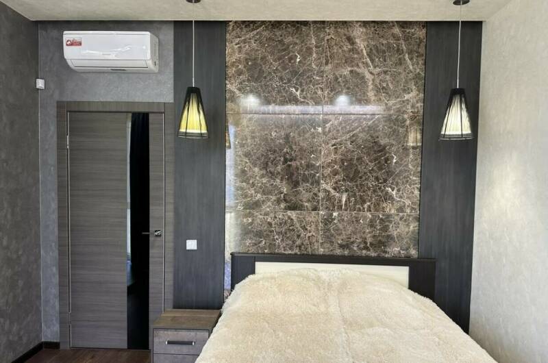 Двухкомнатная квартира на Южной