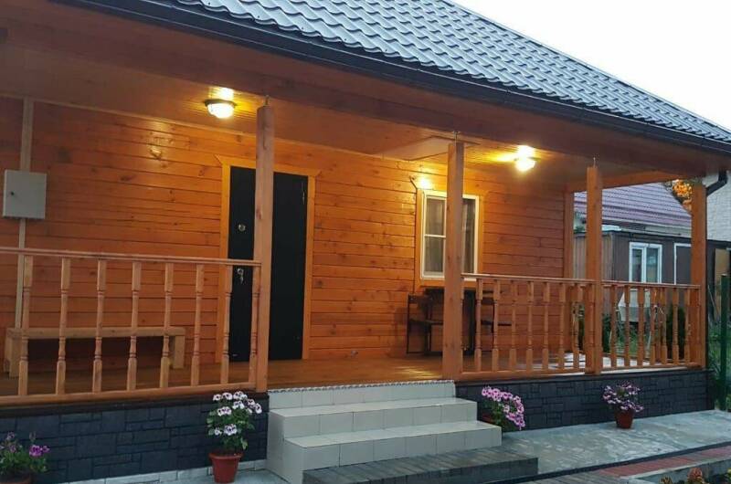 Домик с отдельным двориком