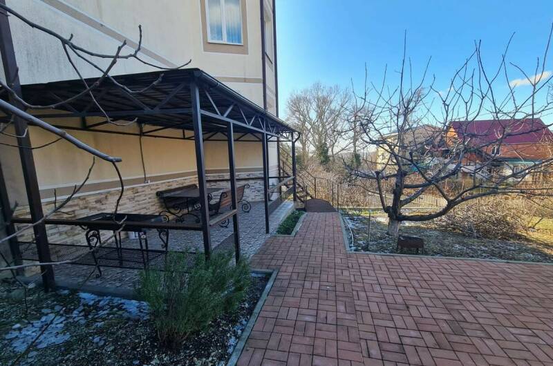 Квартира в частном доме