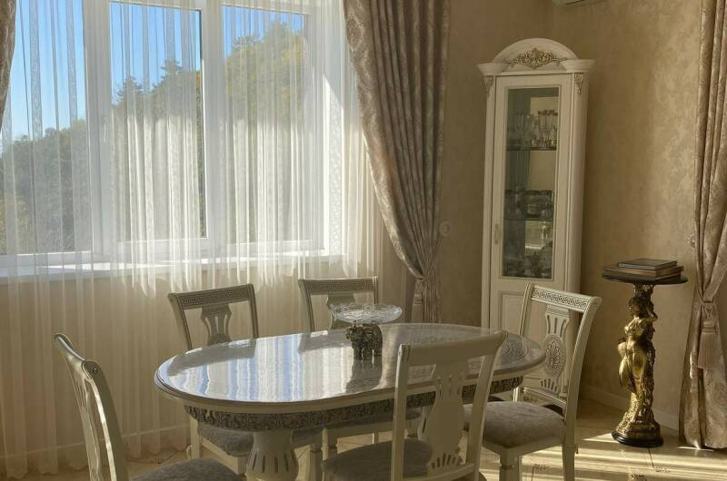 Апартамент в Апартаментом комплексе «Скала парус»