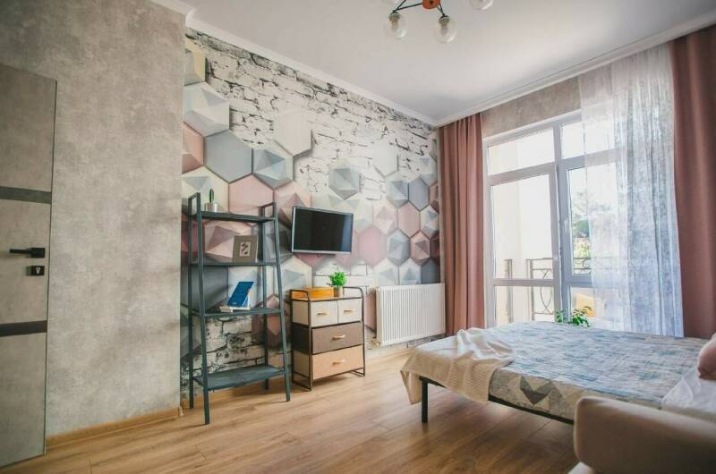 Евро 3-х комнатная квартира «Изумрудный город»