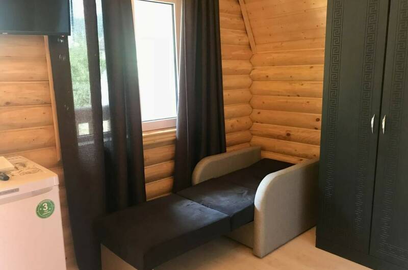 Коттедж из сруба (часть коттеджа)/Дом