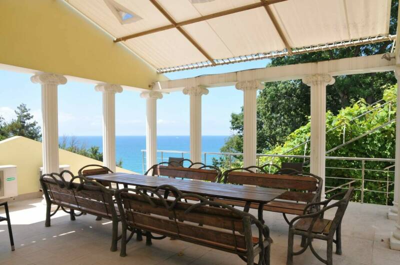 Отель «Морской клуб»